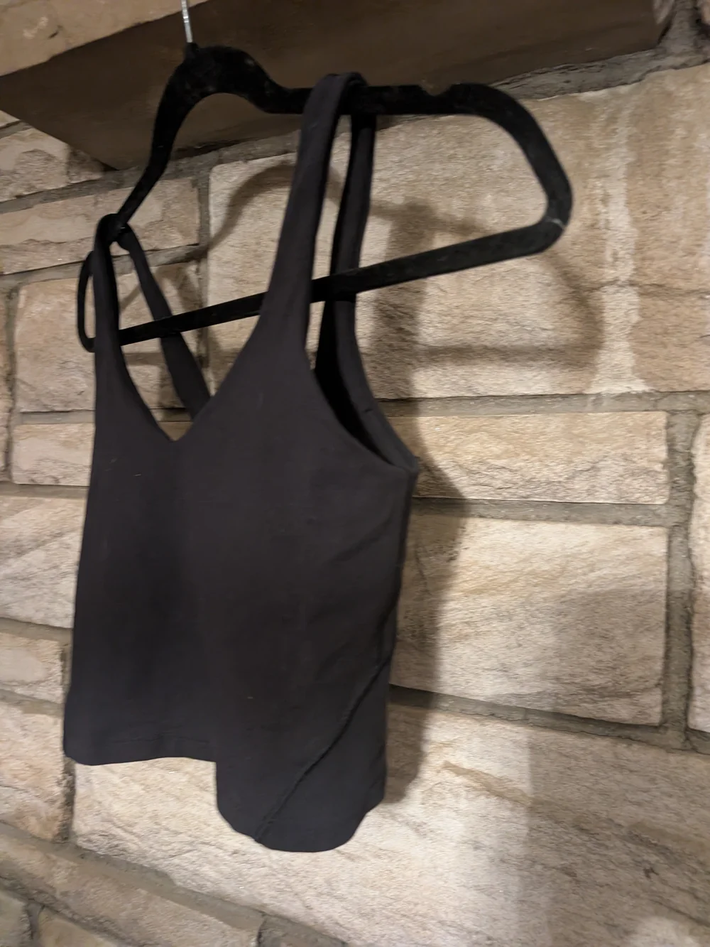 lululemon black V-neck Cropped Sports Tank, Small